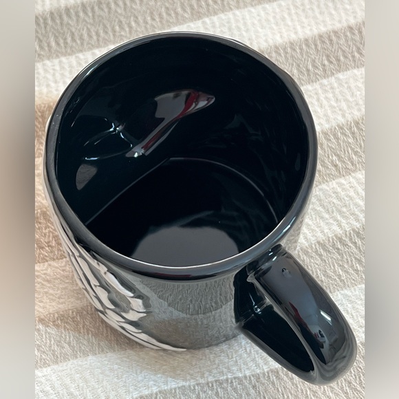 Halloween Skull heart mugs set - Picture 4 of 4